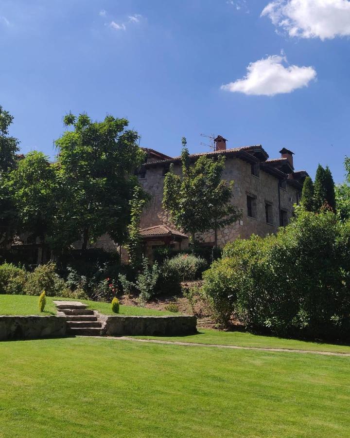 Hotel Ribera Del Corneja Navacepedilla de Corneja Kültér fotó