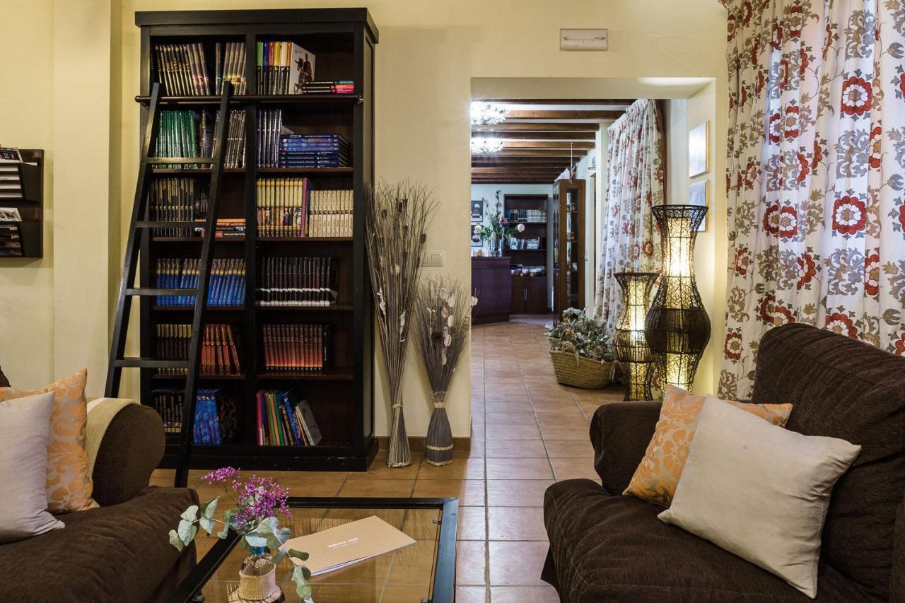 Hotel Ribera Del Corneja Navacepedilla de Corneja Kültér fotó